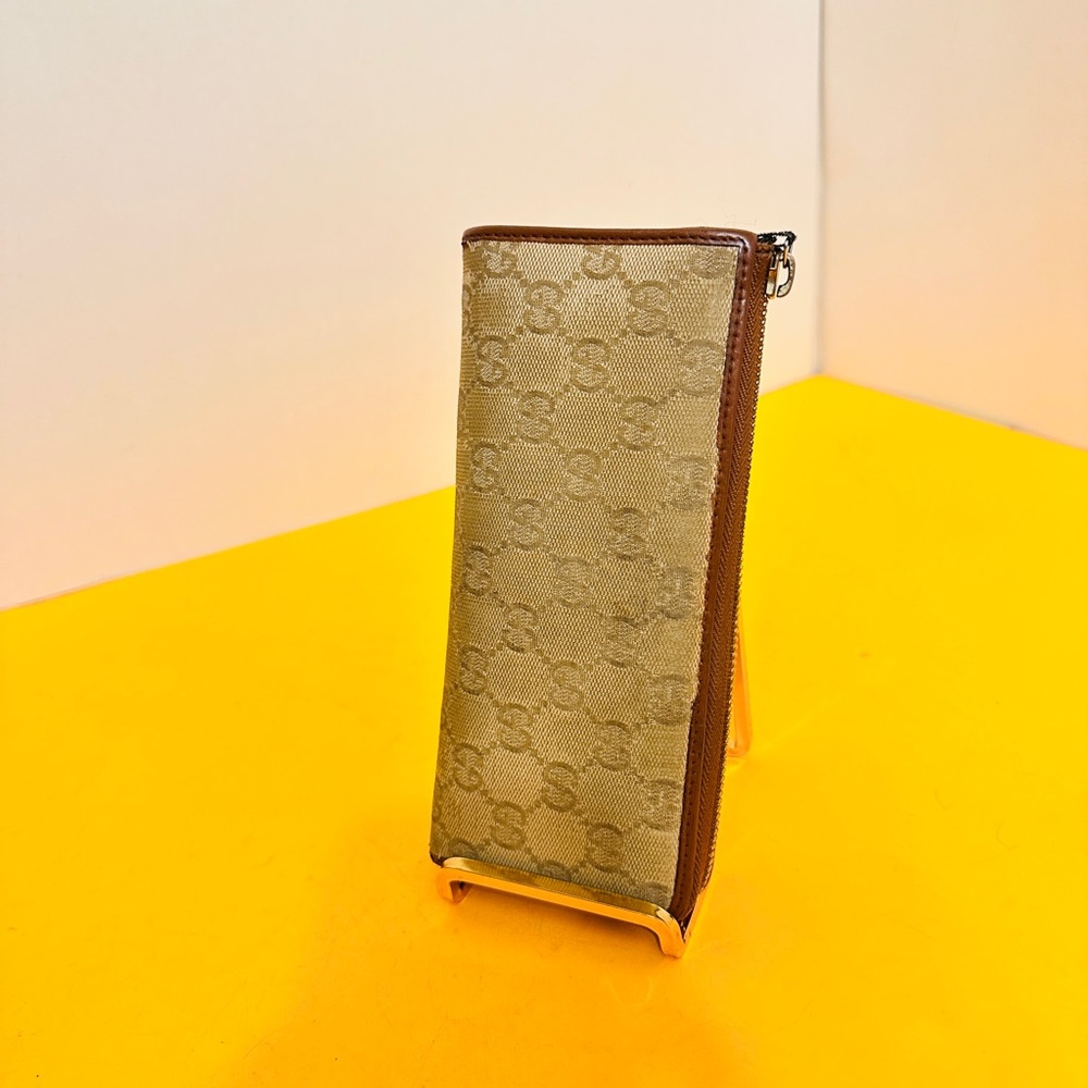 Gucci Beige and Brown Women's Wallet - Picture 10 of 11